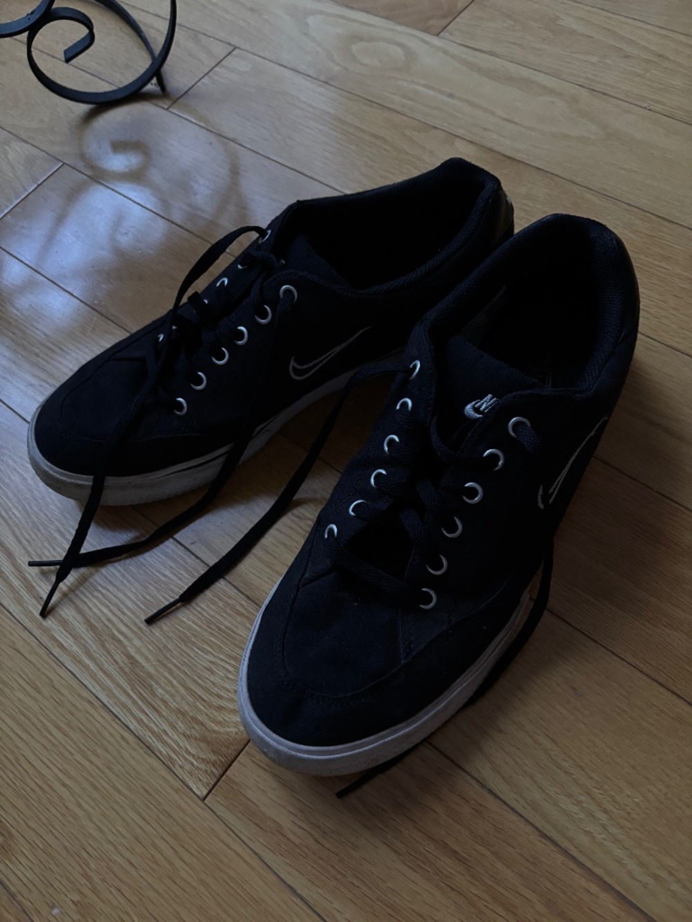 Nike GTS 97 Low Retro Black Canvas Sneakers - Men's Size 9.5
